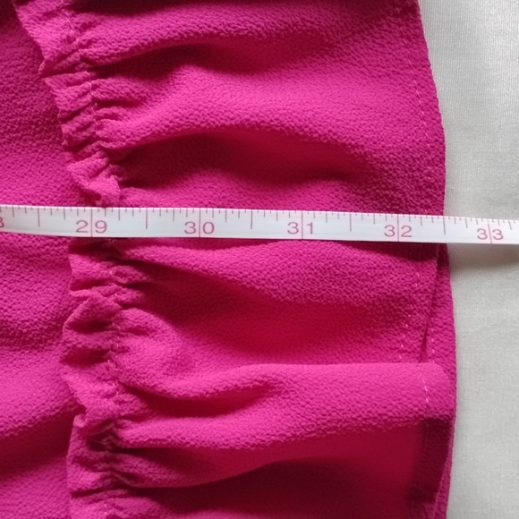 Vici Karty Tiered Mini Dress M Fuschia Racerback Blouson - Picture 8 of 8